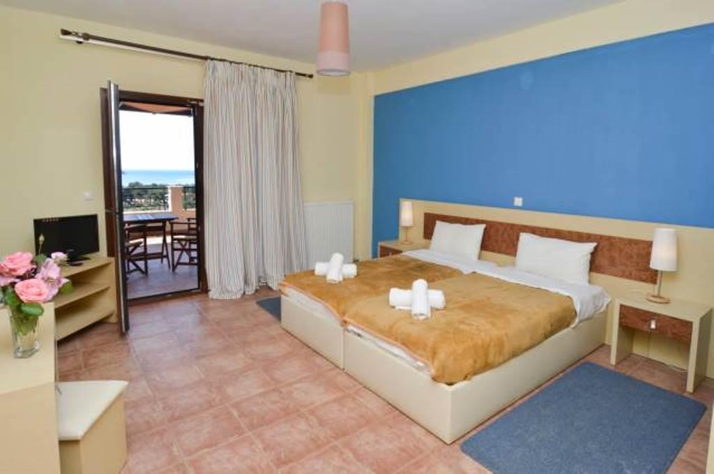 Moonbeam Hotel Potos Bagian luar foto