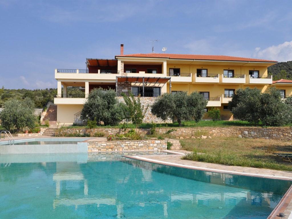 Moonbeam Hotel Potos Bagian luar foto